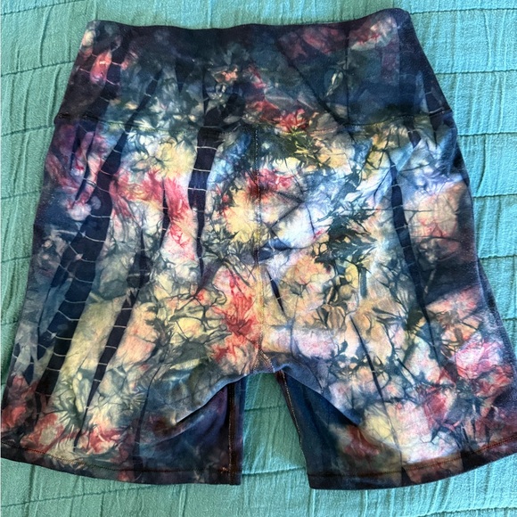 Aviator Nation Biker Shorts - Picture 3 of 4